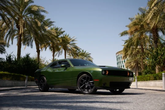 Dodge Challenger Зеленый 2021