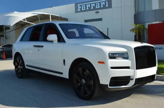 Rolls-Royce Cullinan Blanco 2020