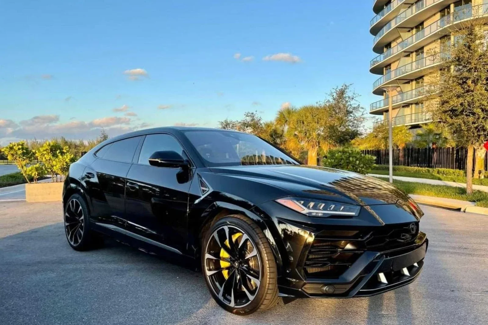 Loyer Lamborghini Urus  Noir 2021 en Miami