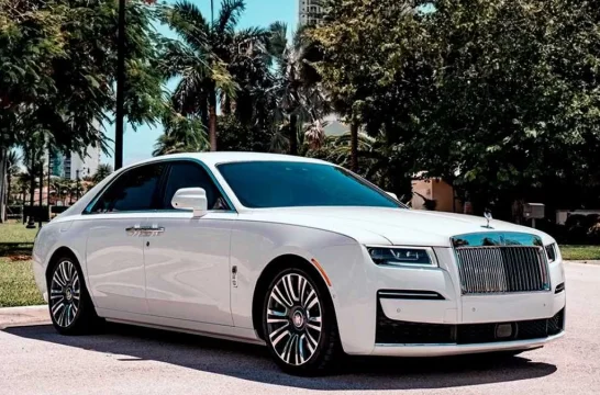 Rolls-Royce Ghost Bianco 2022