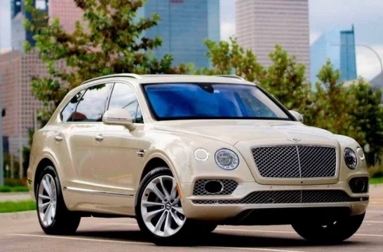 Bentley Bentayga Beige 2022