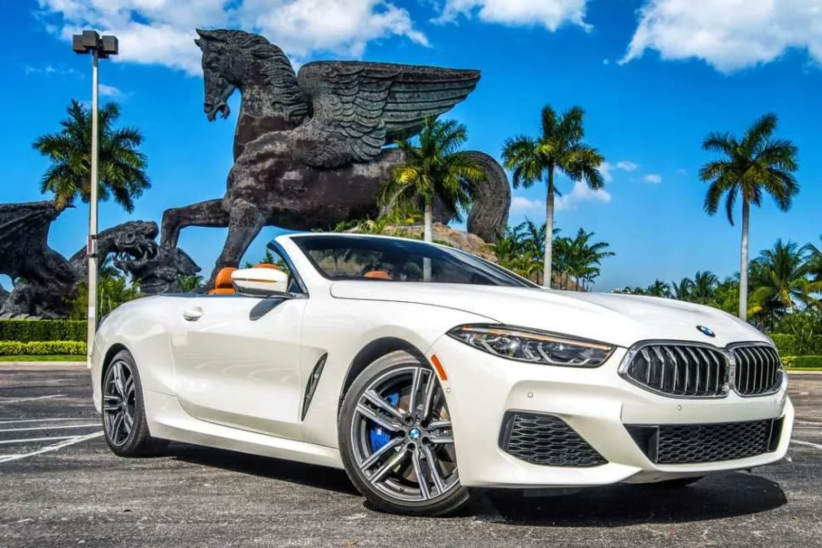 Miete BMW 8-Series M850 Weiß 2020 in der Miami