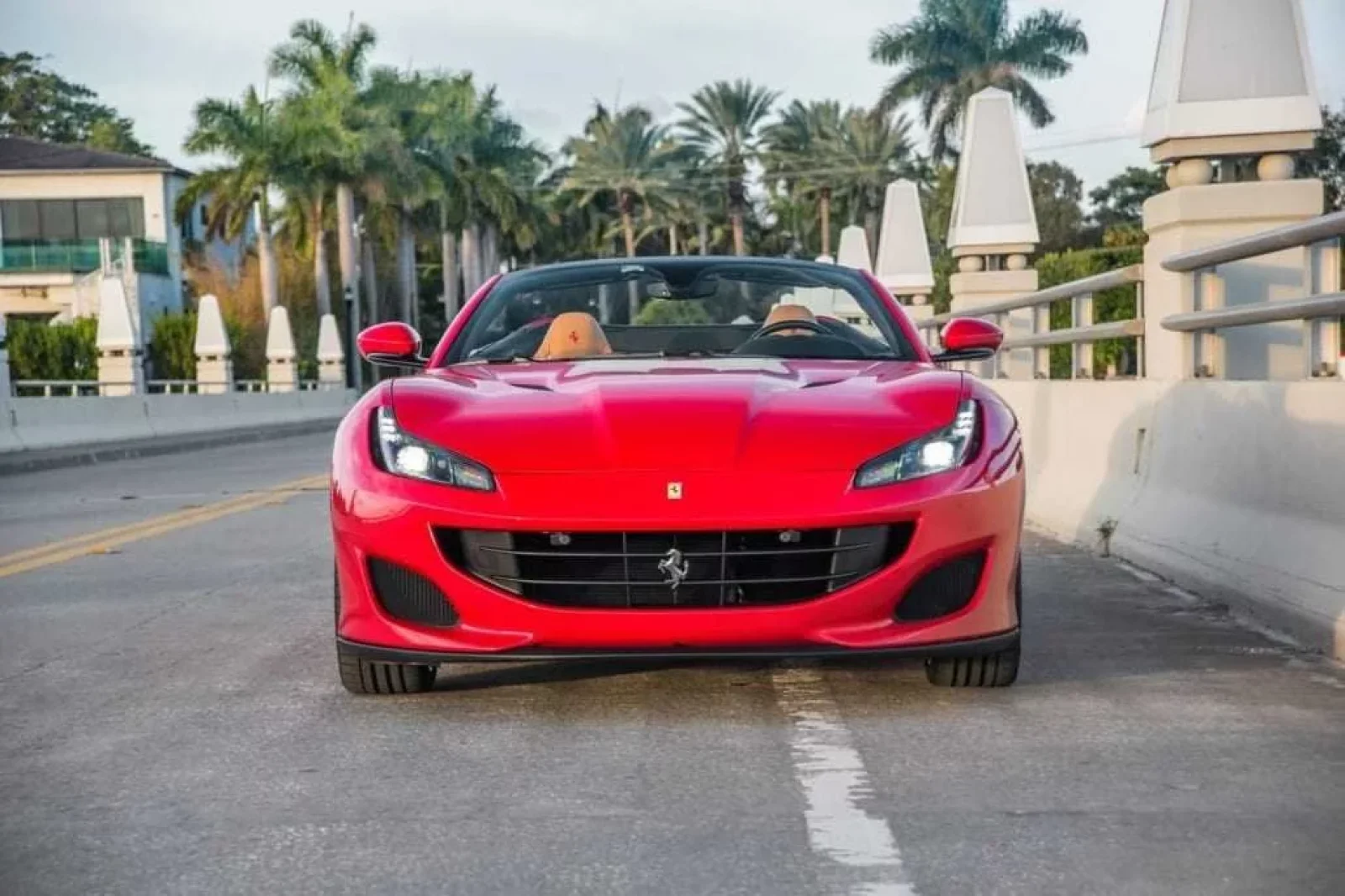 Miete Ferrari Portofino  Rot 2019 in der Miami