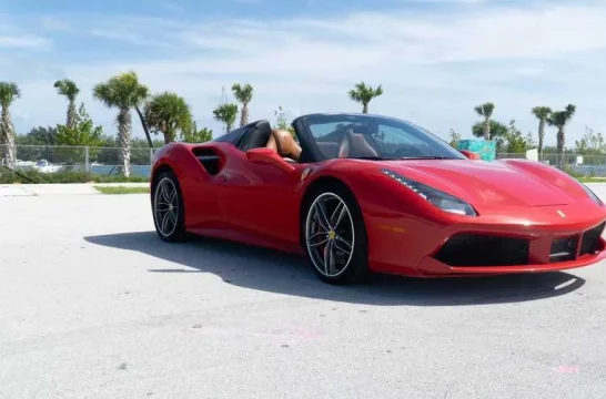 Ferrari 488 Spider Rot 2019