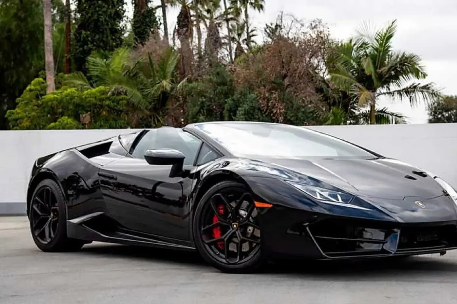 Miete Lamborghini Huracan Spyder Schwarz 2019 in der Miami