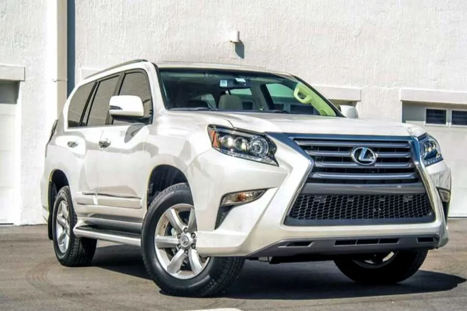 Loyer Lexus GX460  Blanc 2019 en Miami