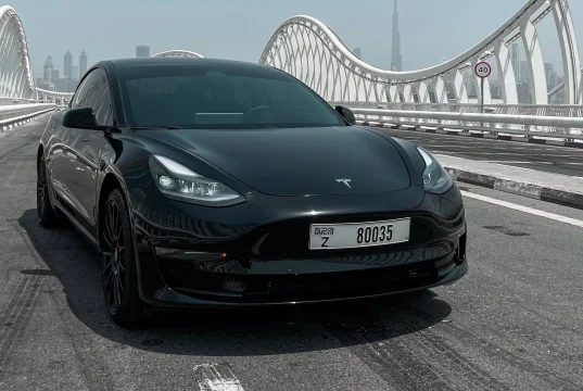 Tesla Model 3 Black 2022