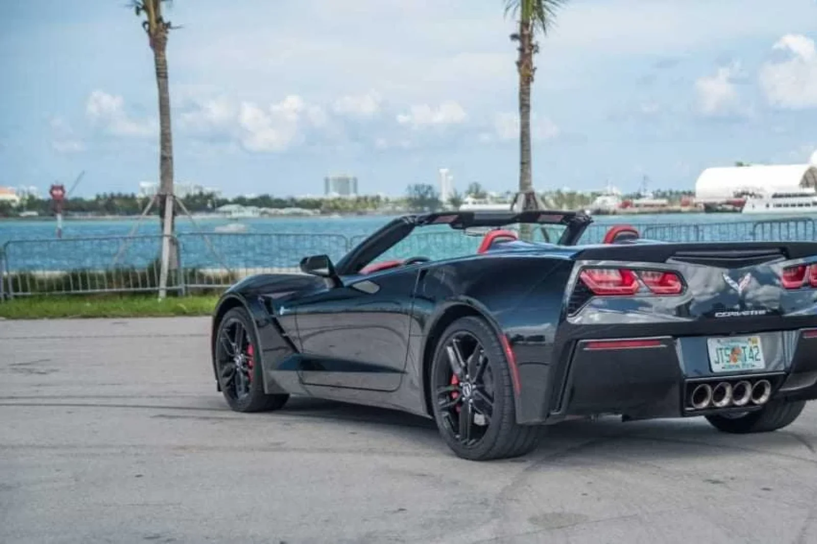 Alquiler Chevrolet Corvette Grand Sport Negro 2019 en Miami - 4 