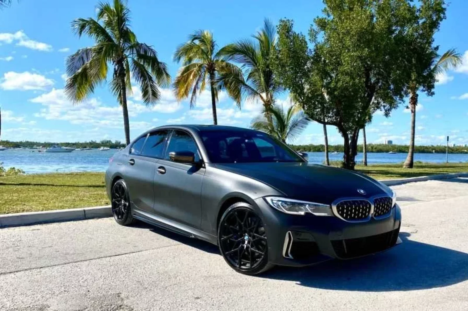 Kiralık BMW M3 M340i Siyah 2020 içinde Miami