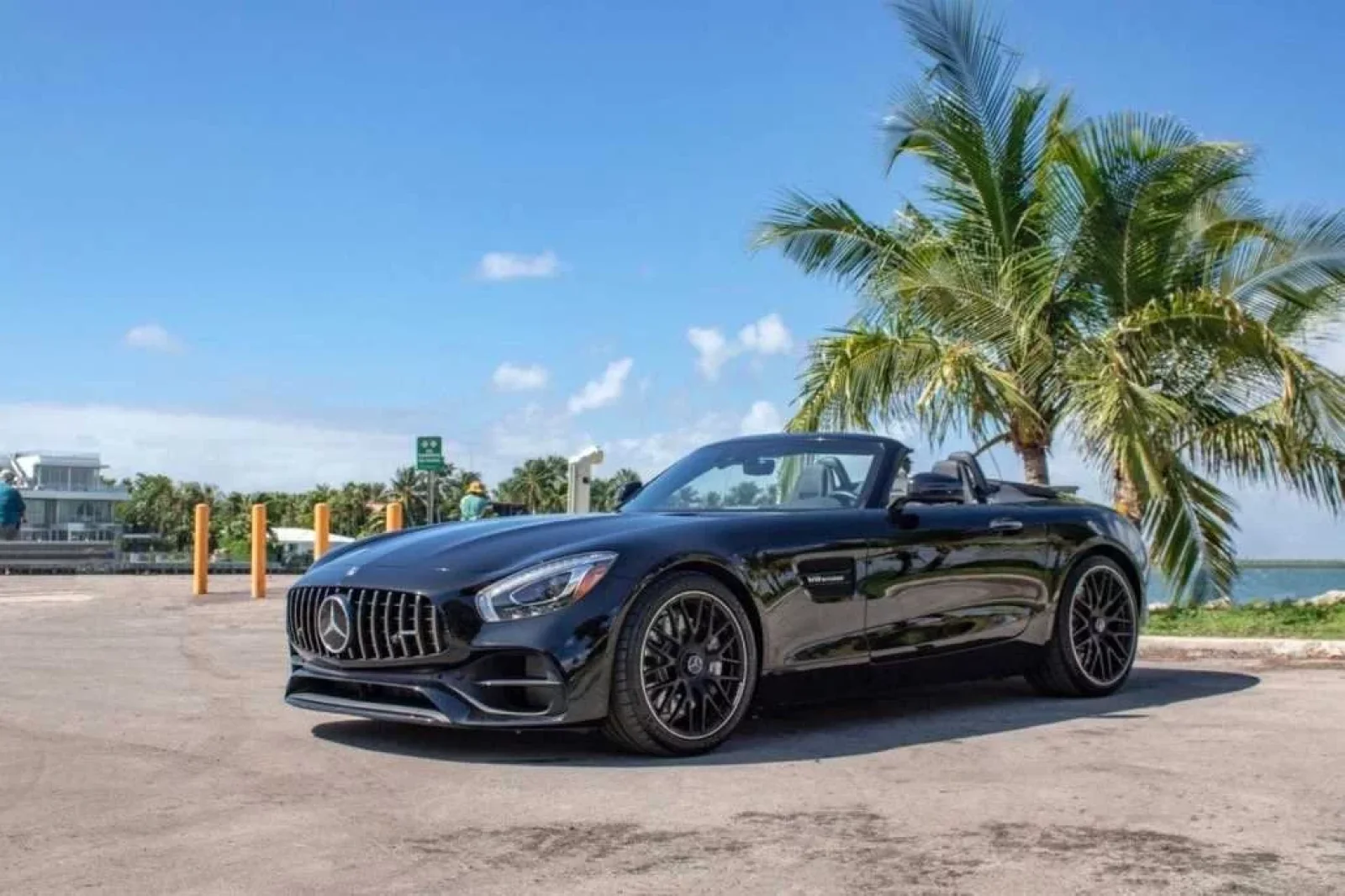 Miete Mercedes-Benz AMG GT Roadster Schwarz 2019 in der Miami