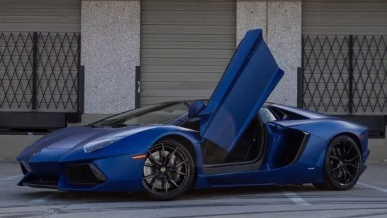 Lamborghini Aventador Blue 2017