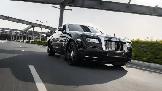 Rolls-Royce Wraith Schwarz 2019