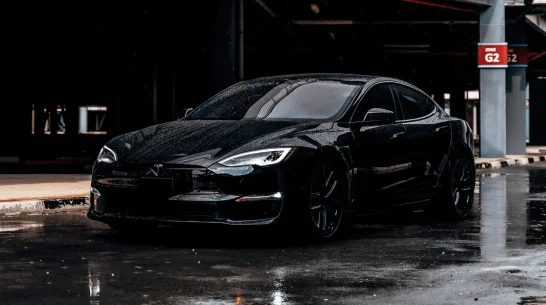 Tesla Model S Plaid Black 2022
