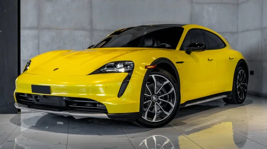 Porsche Taycan Cross Turismo Yellow 2022