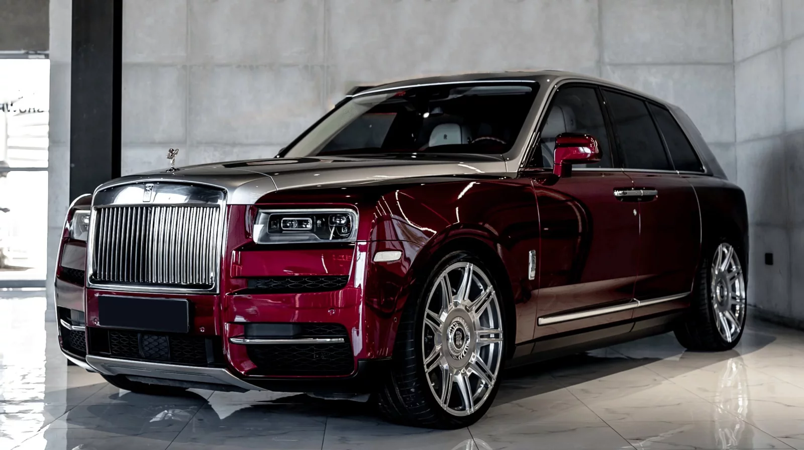 Rent Rolls-Royce Cullinan  Red 2019 in Dubai