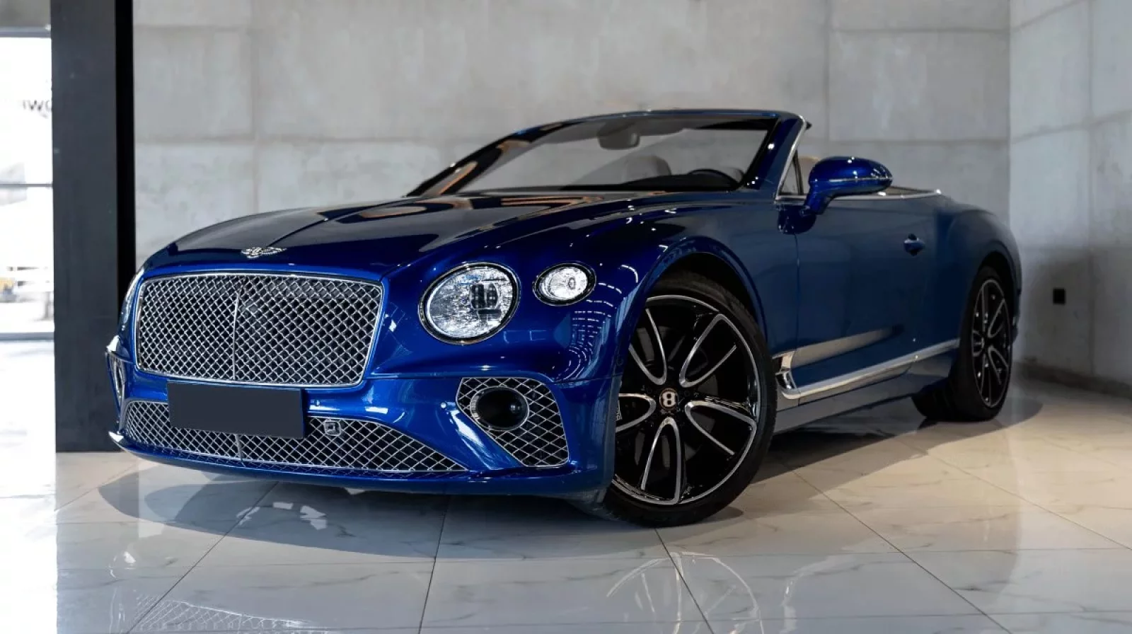 Rent Bentley Continental GTC Convertible Blue 2022 in Dubai
