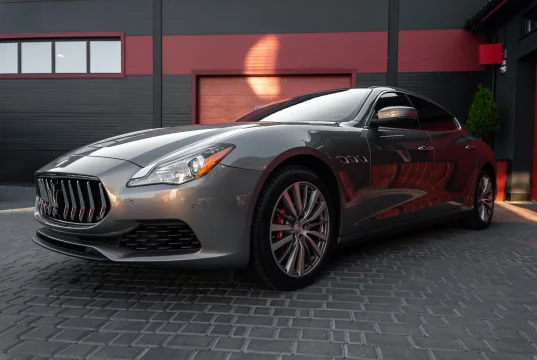 Maserati Ghibli Grey 2022