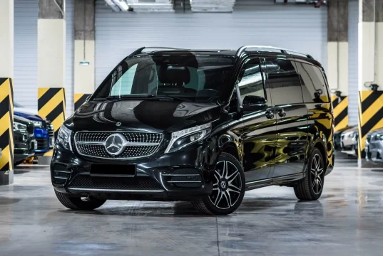 Mercedes-Benz V-Class XL Black 2022