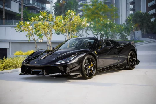 Ferrari F8 Spider Siyah 2022