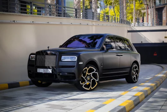 Rolls-Royce Cullinan Siyah 2022